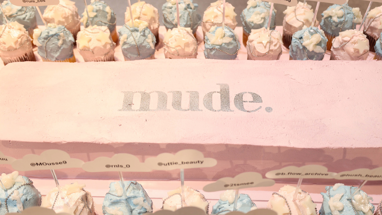 mude 16